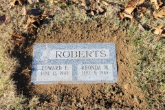 Roberts-Vermont-Grey-scaled